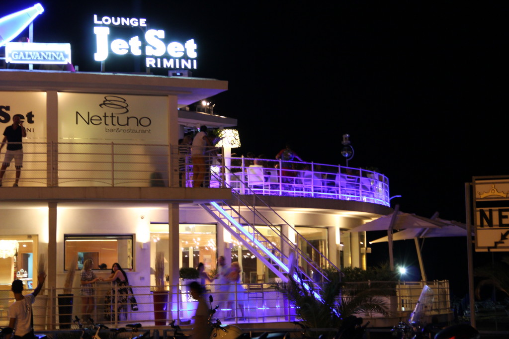 Party in Rimini - Weltberühmt Jetset Bar / Disco / Club in Rimini